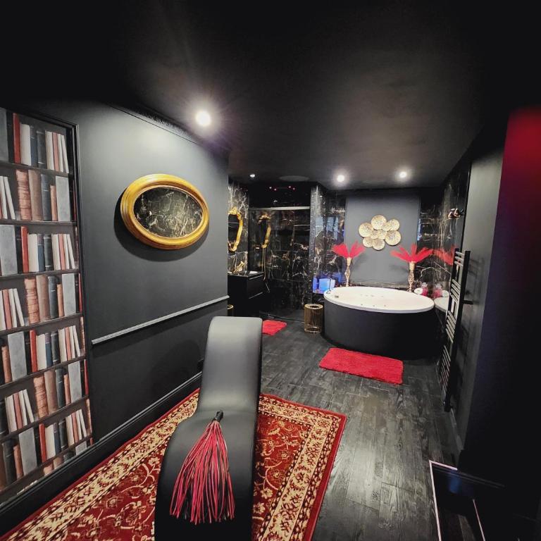 O' Plaisirs Interdits - Loveroom - Appartement 1 Chambre - 4