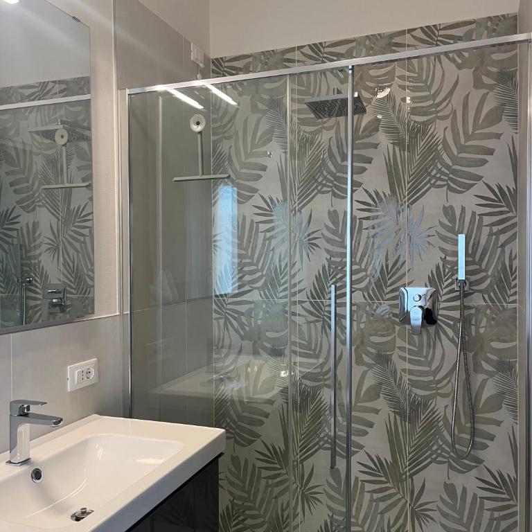 Tanny's Home - Camera Matrimoniale con Bagno Privato - 4