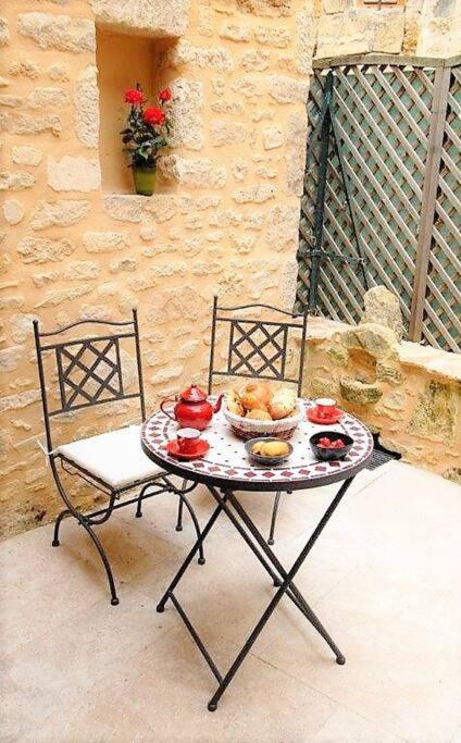 CLOS DU PRESIDIAL: ROMANTIC HIDEWAY IN THE MEDIEVAL SARLAT - Appartement 1 Chambre - 18