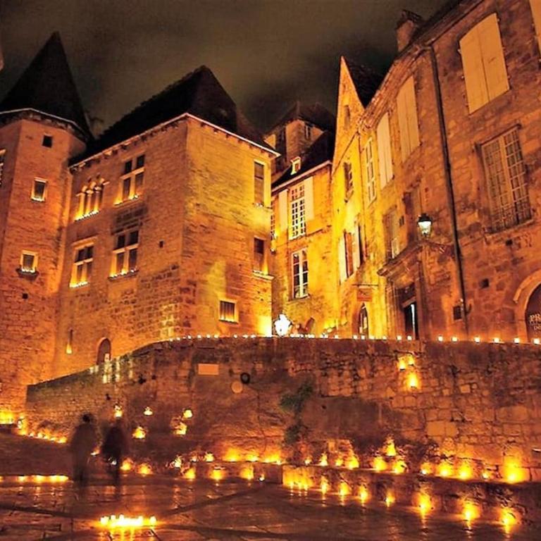 CLOS DU PRESIDIAL: ROMANTIC HIDEWAY IN THE MEDIEVAL SARLAT - Appartement 1 Chambre - 26
