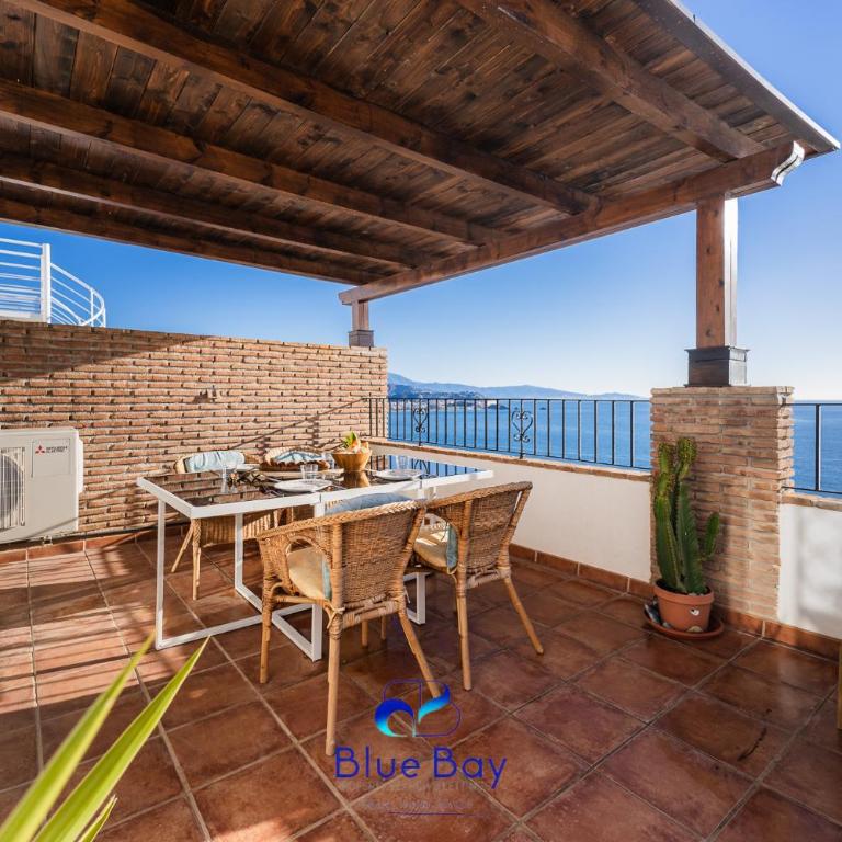 Penthouse La Roca - Two-Bedroom Villa - 18