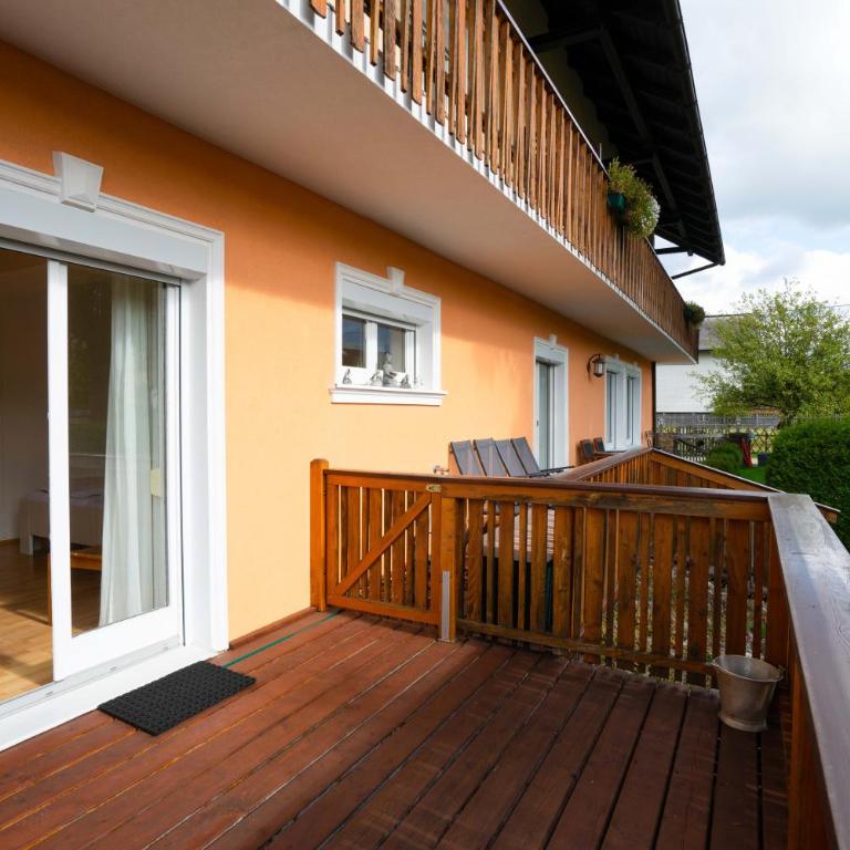 Alter Kindergarten vakantieappartementen - Apartment - Erdgeschoss - 30