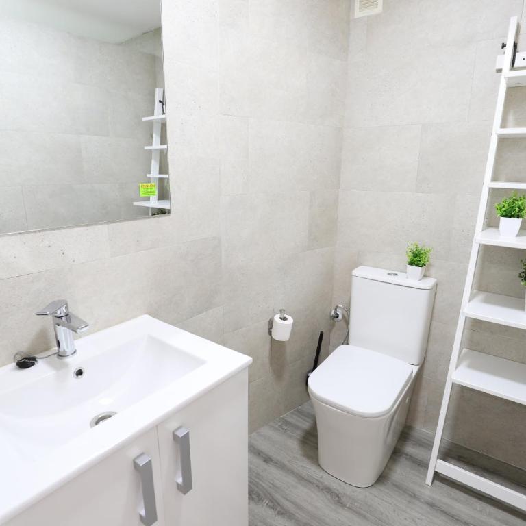 Esplendido apartamento para 6 personas by Hometels - Apartamento de 3 dormitorios - 3