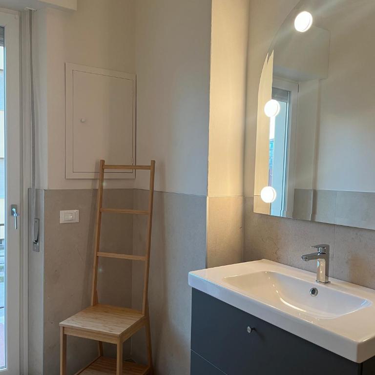 Tanny's Home - Camera Matrimoniale con Bagno Privato - 2
