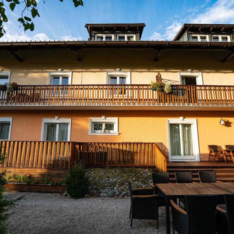 Alter Kindergarten vakantieappartementen - Apartment - Erdgeschoss - 45