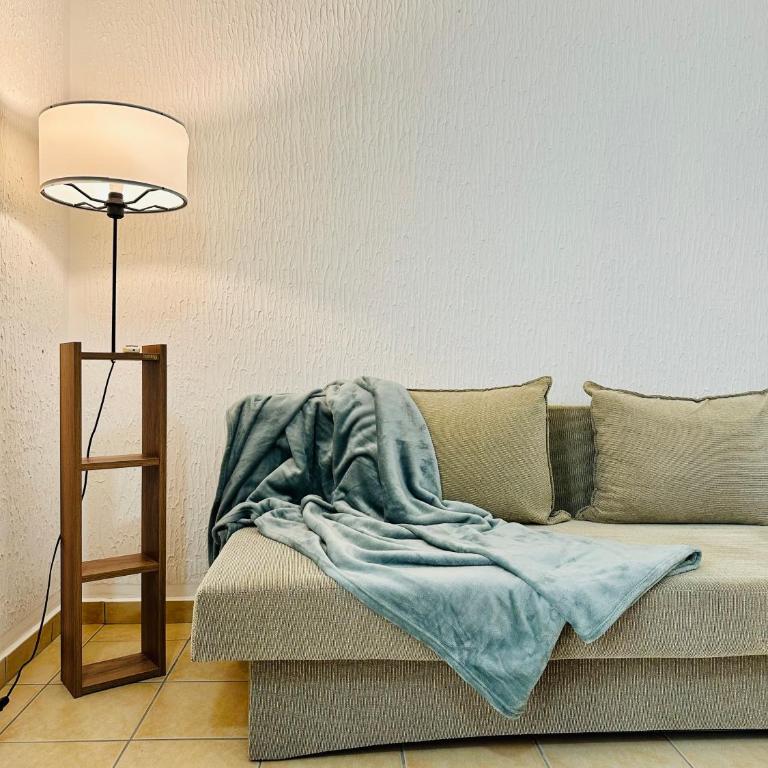 SweetHome - One-Bedroom Apartment - 1