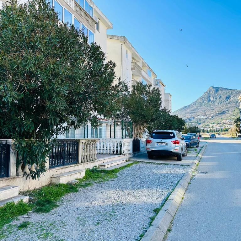 SweetHome - One-Bedroom Apartment - 7