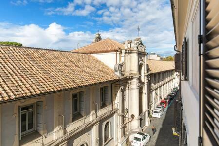 Trastevere Luxury Home - Apartment - 10