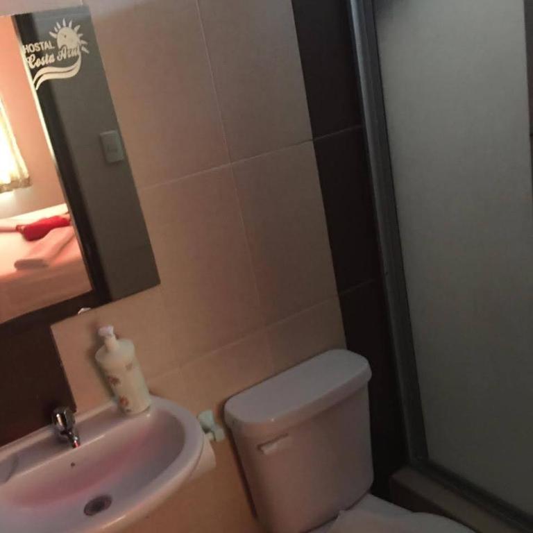 Hostal Costa Azul - Habitación Individual con baño - 8
