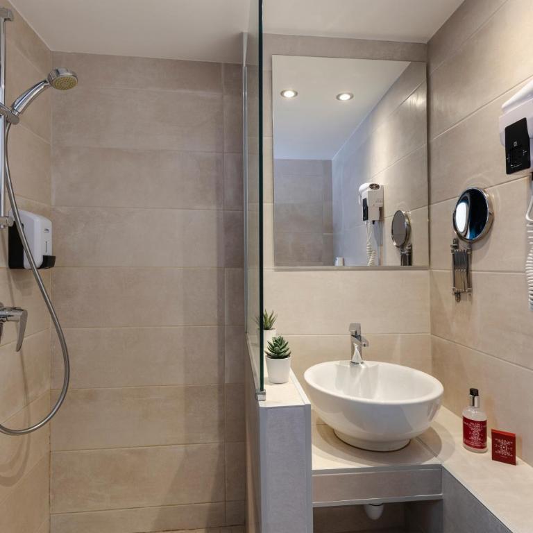 Le Saint Antoine - Chambre Triple avec 3 Lits Simples - Côté Vallée - 5