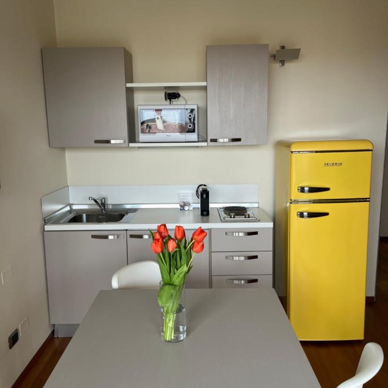 Giardino Segreto - Appartamento con Terrazza e Vista Lago - 7