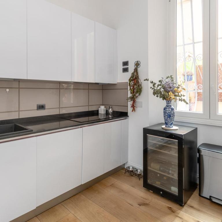 UrbanNest - Appartamento con 3 Camere da Letto - 4
