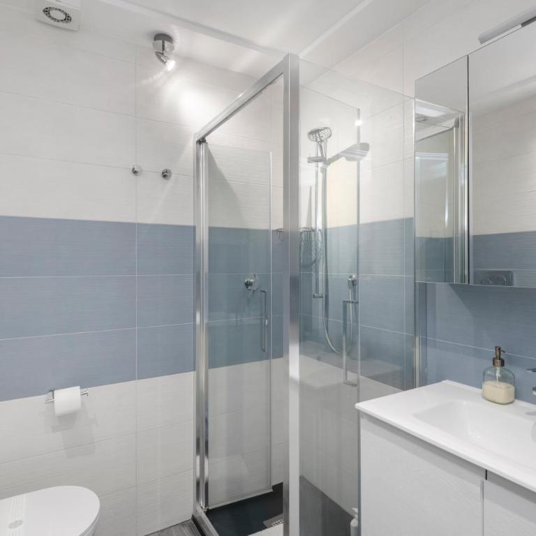 UrbanNest - Appartamento con 3 Camere da Letto - 14