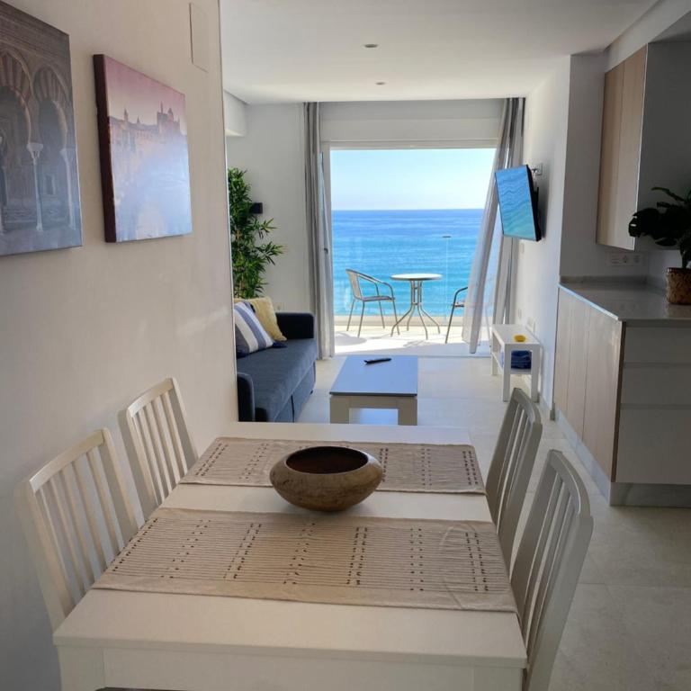 Playa Malagueta Vistas frontal al mar con 2 dormitorios - Apartamento de 1 dormitorio - 9