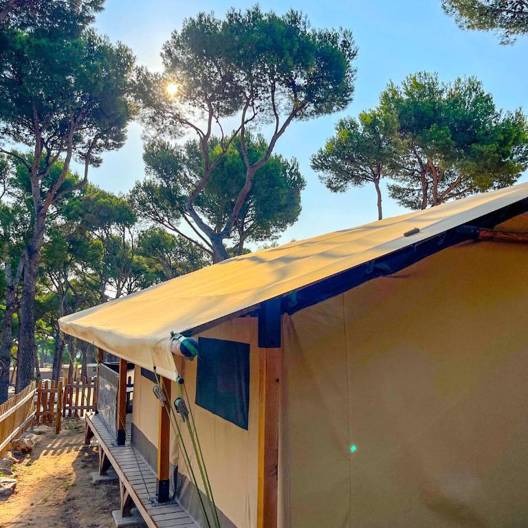 Interpals Eco Resort - Tienda - Canadà Lux (5 personas) - 5