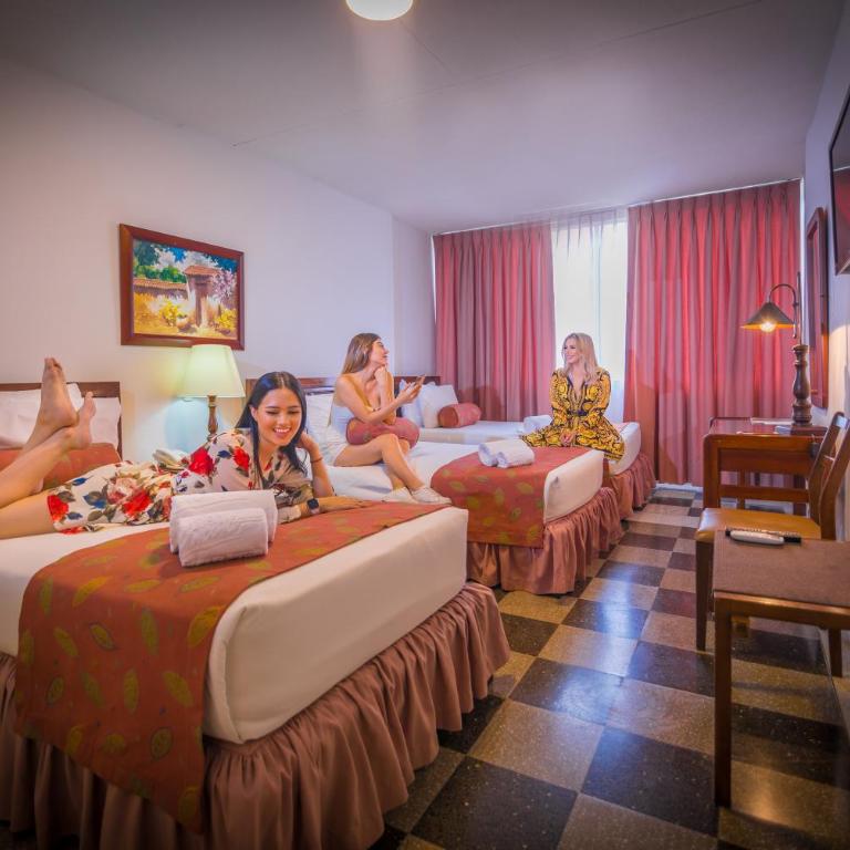 Hotel Chicala - Habitación Triple Clásica - 3