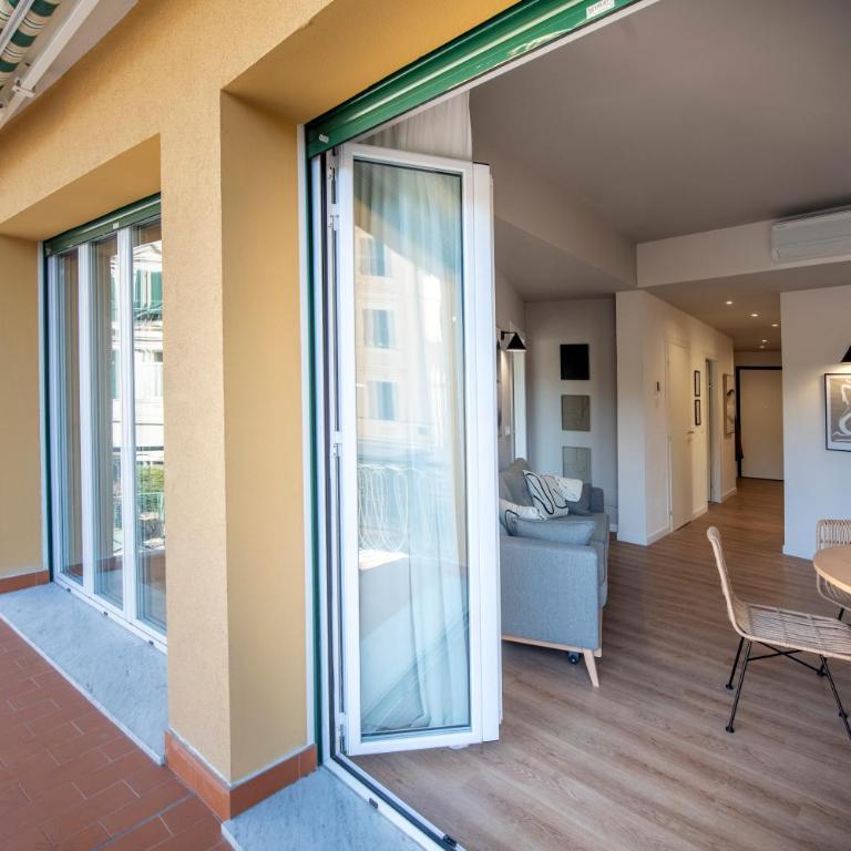 223 - Ma & Ma Luxury Apartment 1 grande - 500metri da mare e spiaggia, vicino alla Baia del Silenzio - PARCHEGGIO GRATIS PRIVATO INCLUSO - Appartamento con 2 Camere da Letto - 24