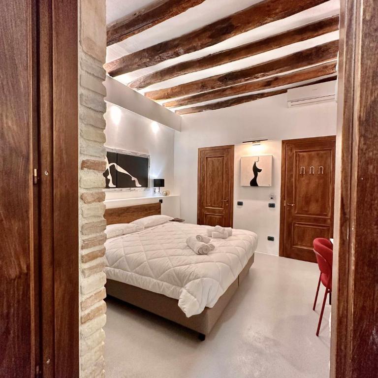 C&O Savoia Deluxe Rooms - Camera Matrimoniale/Doppia con Letti Singoli con Bagno - 2