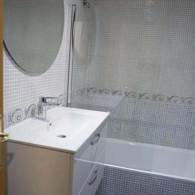33 Pasos Catedral - 3 - Apartamento con balcón - 15