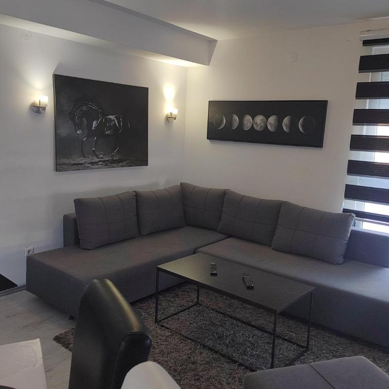 Apartment Triangle - Apartman sa Balkonom - 12
