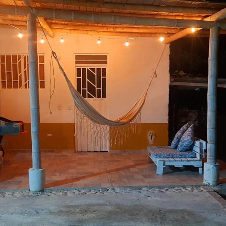 Casa en Tocaima - Casa de 4 dormitorios - 10