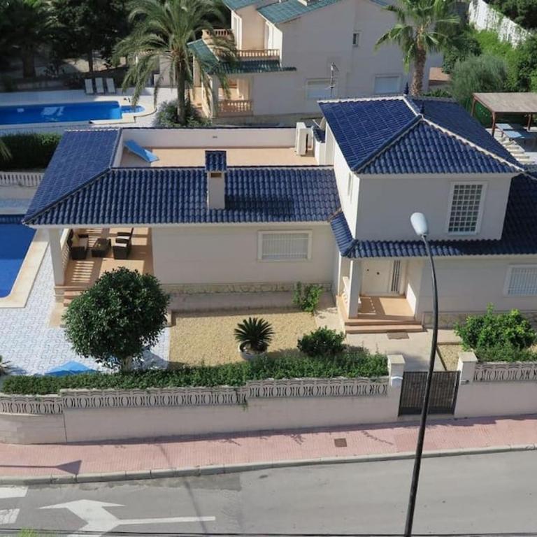 Villa Número Uno - Villa - 1