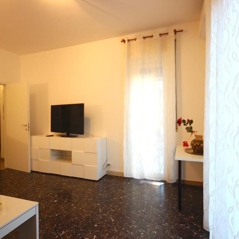 Case VR Holiday - CasaBel - Appartamento con 2 Camere da Letto - 14