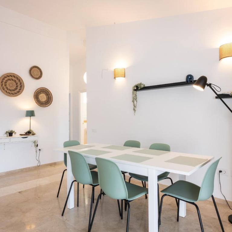 Calala House with huge terrace - Casa - 8