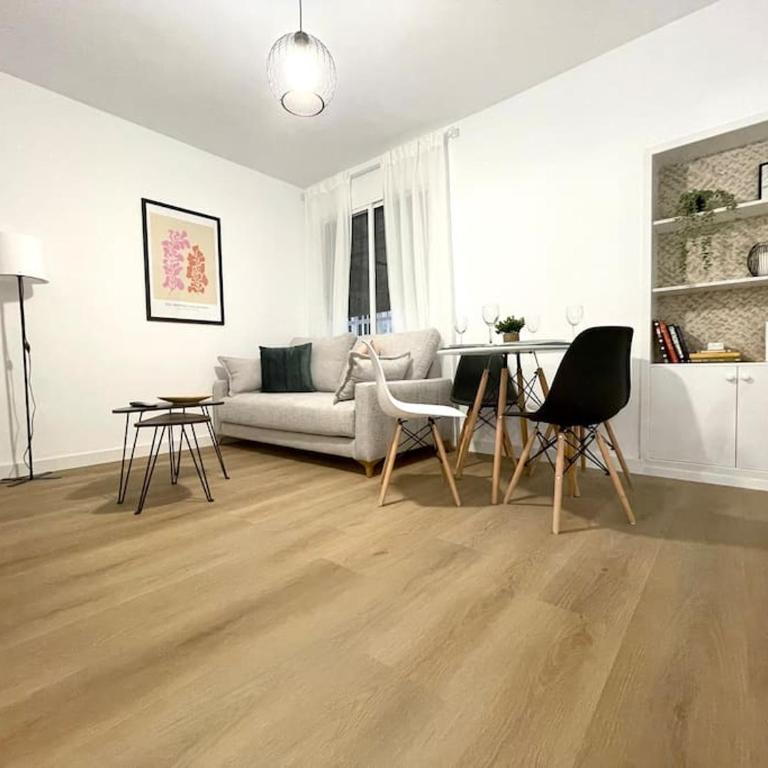 Elegancia junto al Rectorado. - Two-Bedroom Apartment - 22