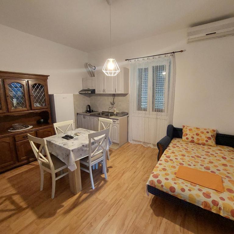 Kjara Apartments - Apartman - Prizemlje - 5