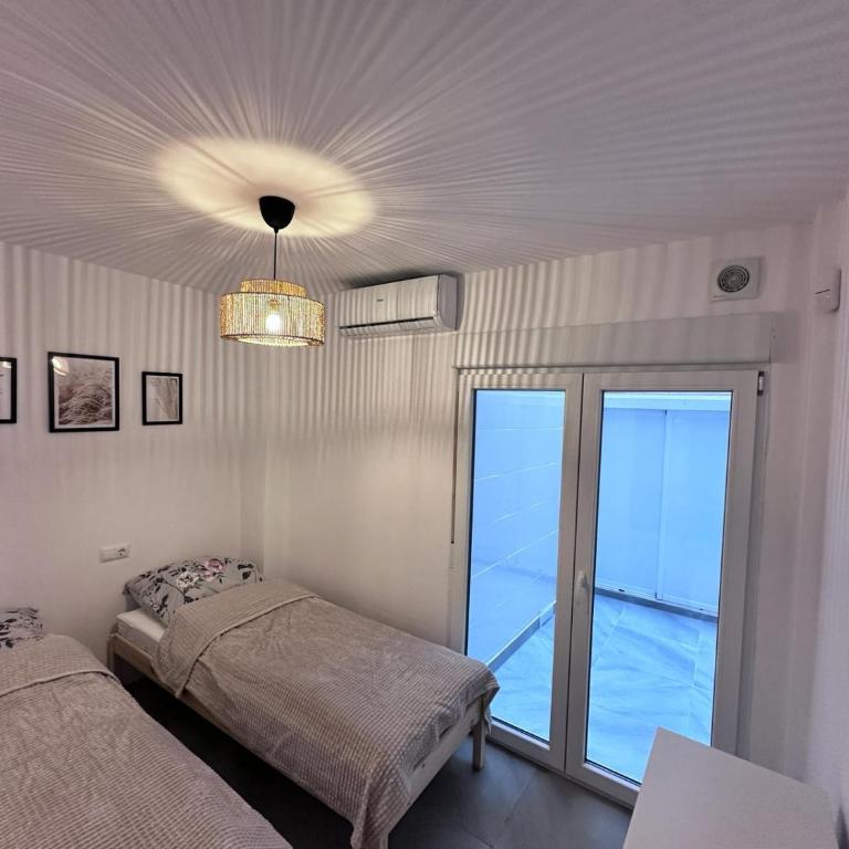 Apartamento Julia - Playa Los Locos, Torrevieja, 3 Dormitorios - Three-Bedroom Apartment - 12