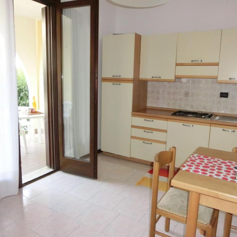 Feel at home in this apartment with fenced garden - Appartamento - 6