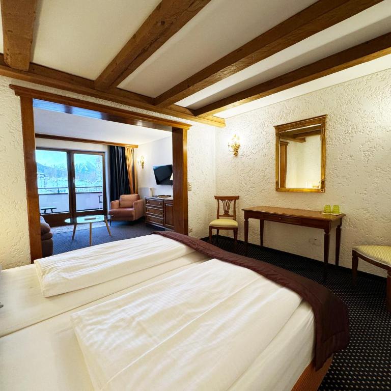 Hotel Hocheder - Superior Doppelzimmer - 17