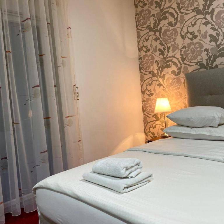 Swiss Plus Hotel - Double Room - 7