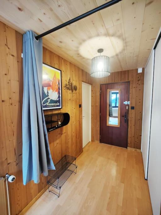 Apartement vue montage magnifique 2ch 5mn piste 3 - Appartement 2 Chambres - 12