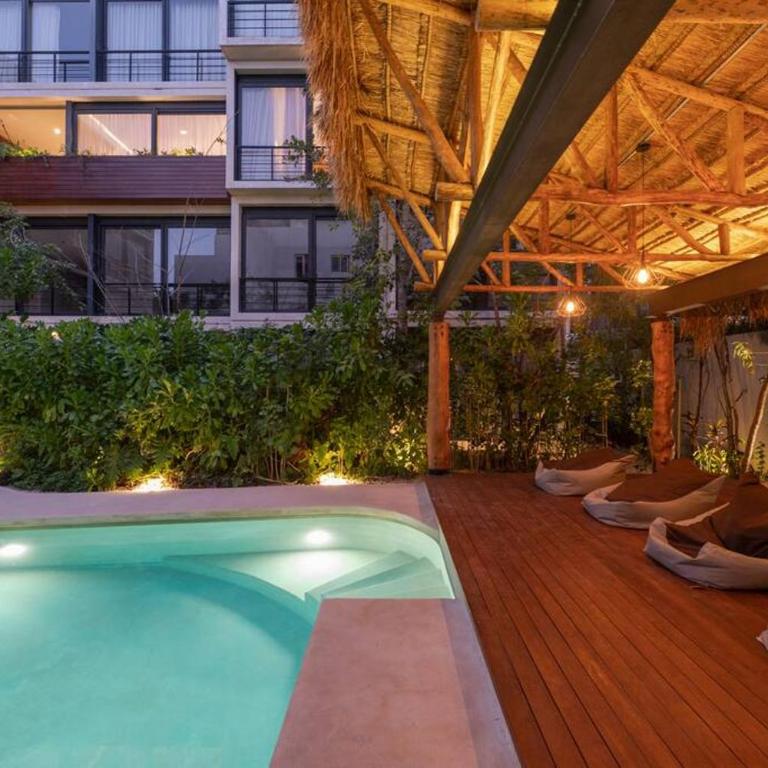 New 2 BD condo with private balcony - Apartamento de 2 dormitorios - 22