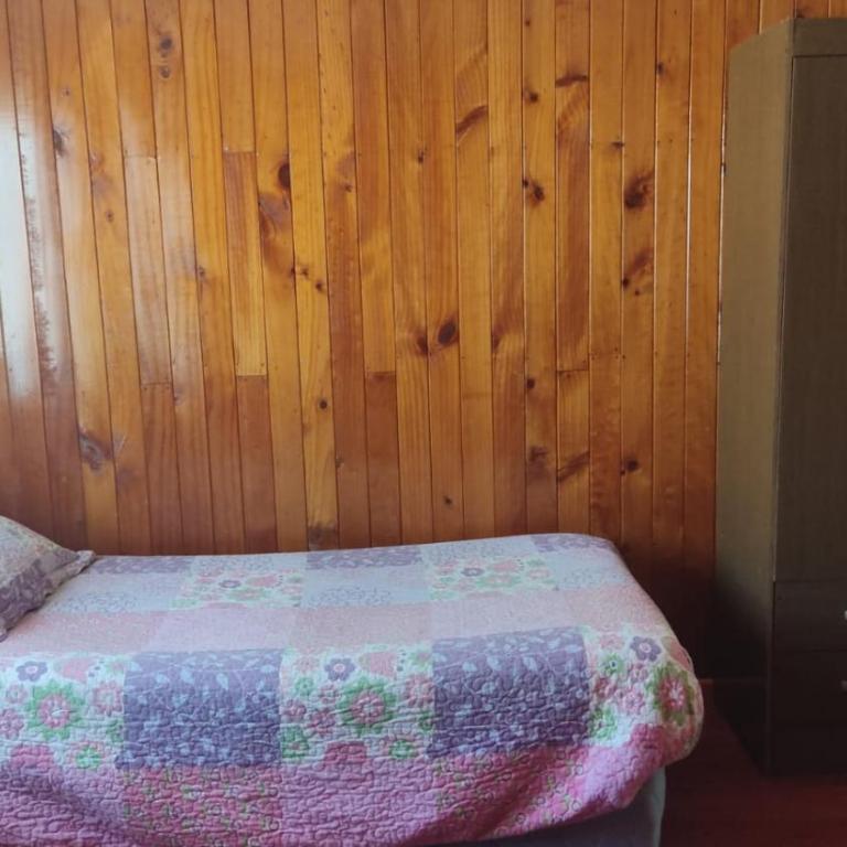 ALOJAMIENTO LAS LILAS - Habitación Triple Básica con baño compartido - 5
