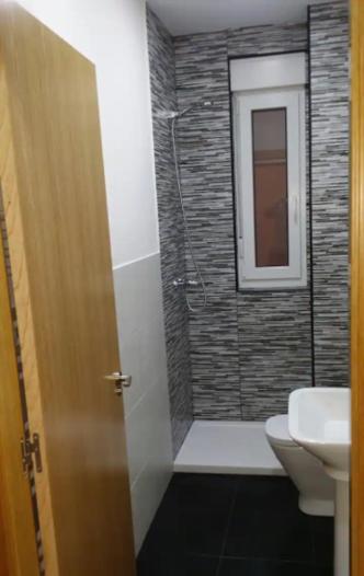 ACE Z12 Apartamento Céntrico Bilbao 3 Pax - Parking gratis - Three-Bedroom Apartment - 32