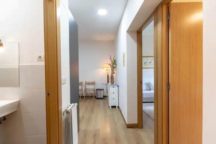 ACE Z12 Apartamento Céntrico Bilbao 3 Pax - Parking gratis - Three-Bedroom Apartment - 11