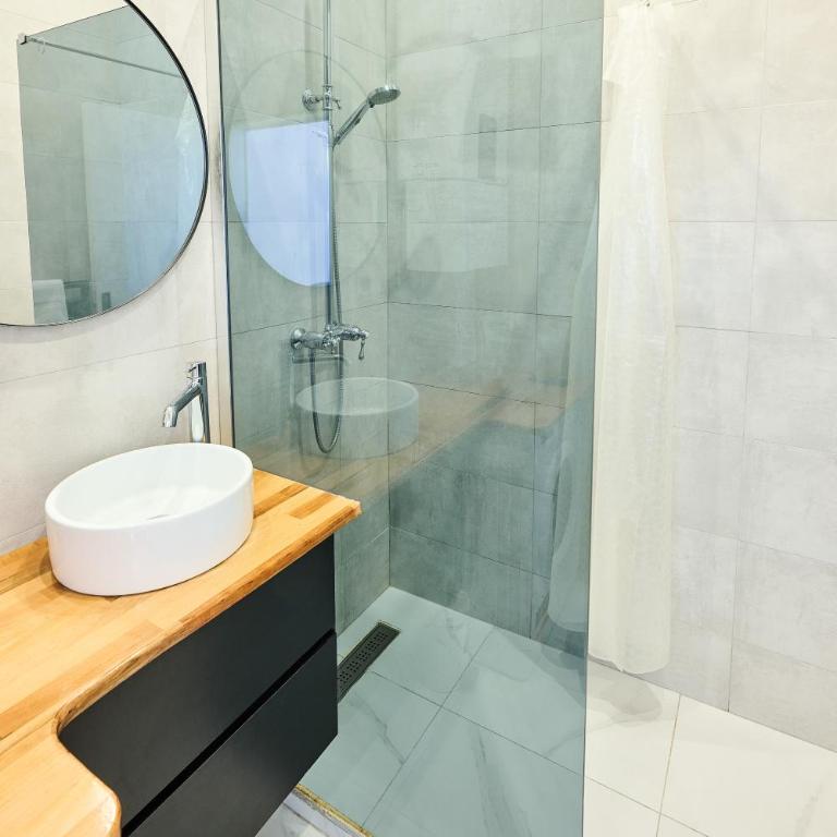 Champs Elysées!Montaigne, New Luxurious 6pers flat - Appartement 2 Chambres - 16