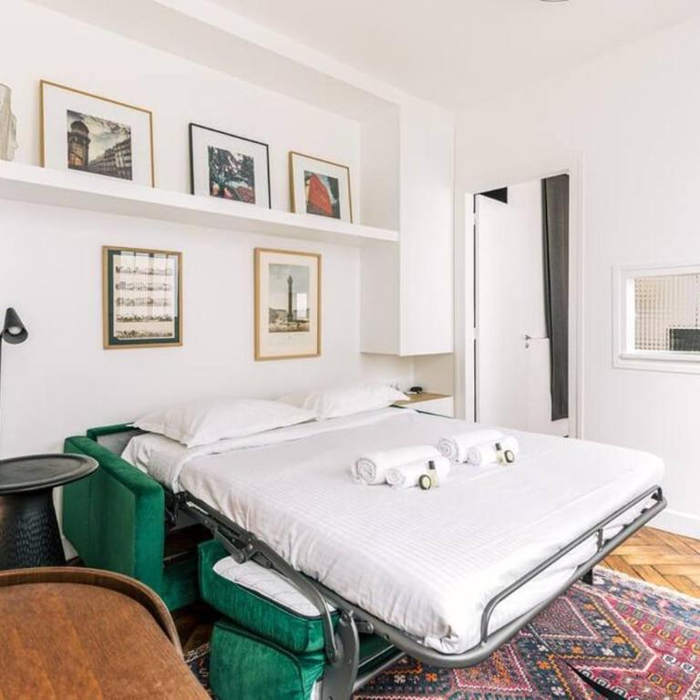 Bright apartment in the 10Arr. - 4 people - Appartement 1 Chambre - 13