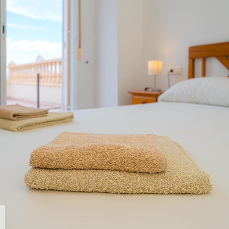 Villa Los Olivos El Poblet Private Pool - Three-Bedroom House - 30