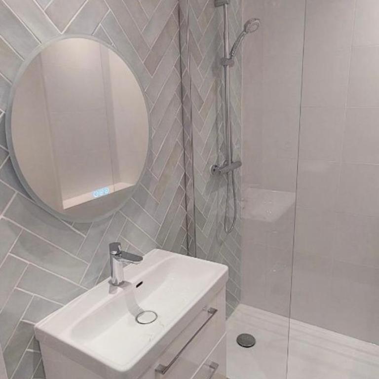 Nice bas Cimiez- Coquet F1, climatisée, Parking - Appartement 1 Chambre - 6