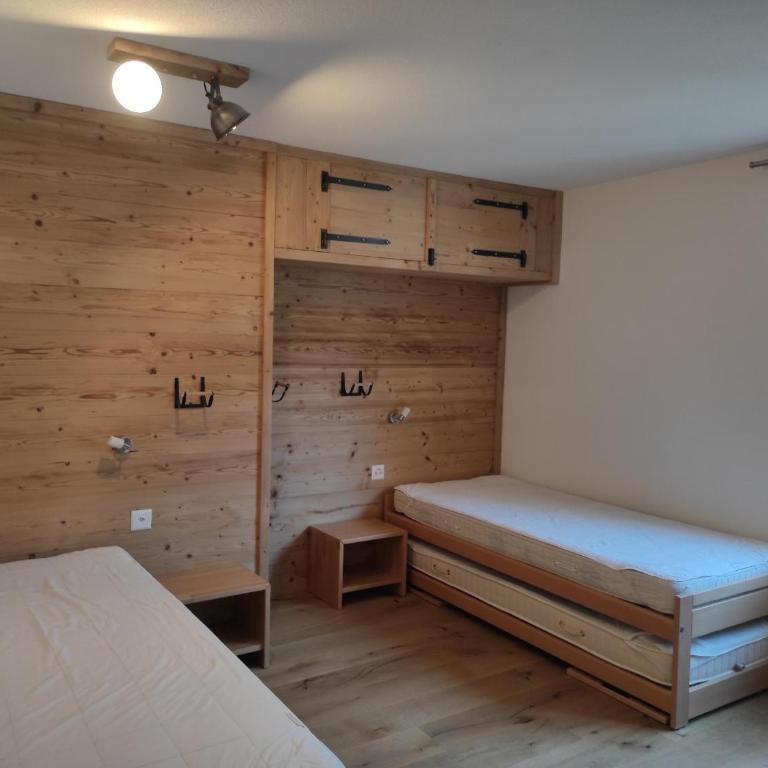 Haus Rhätikon 1. OG, links - Apartment mit 3 Schlafzimmern - 9