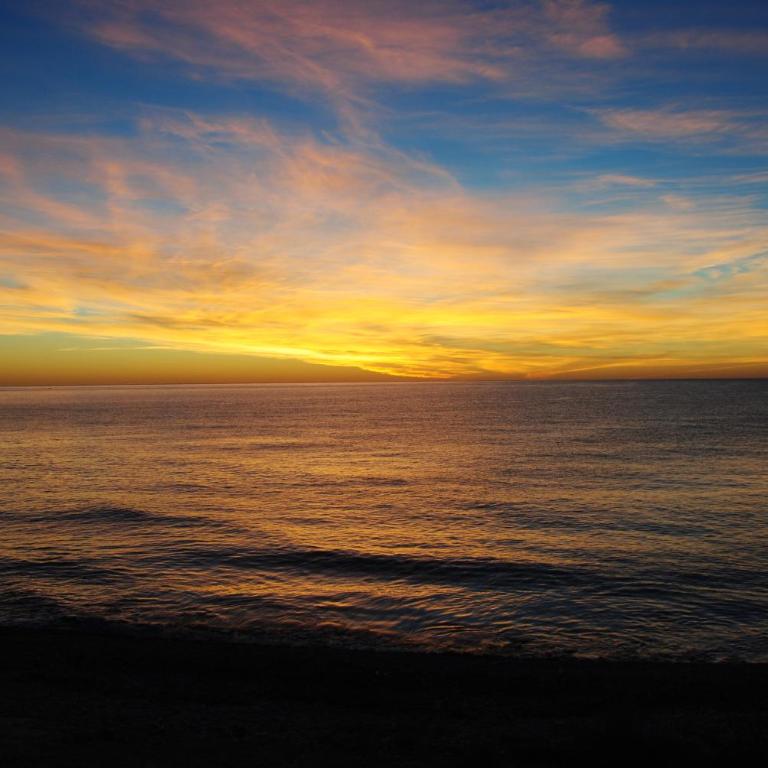 Beautiful home 50m private beach Campello Alicante long-term rental only - Casa de 2 dormitorios - 34