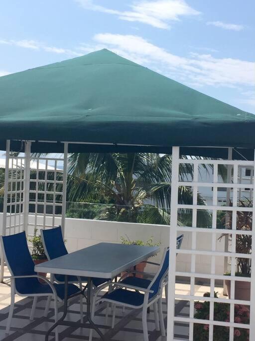 Apto con Terraza privada muy cerca de Playa - One-Bedroom Apartment - 30