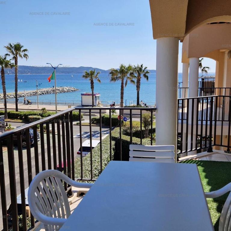 Beau T2 en front de mer avec clim, parking, animaux admis - FR-1-100-327 - Apartment - 5