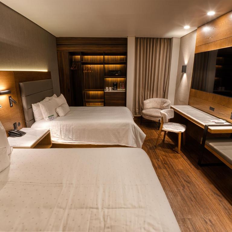 Victoria Ejecutivo - Superior Double Room with Two Double Beds - 7