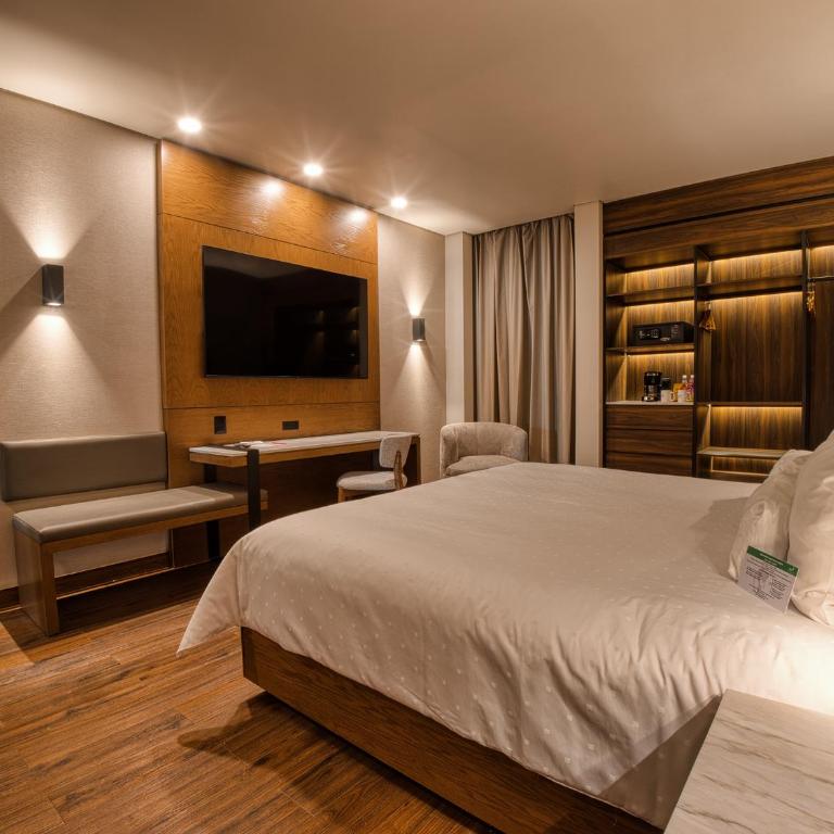 Victoria Ejecutivo - Superior King Room - 1