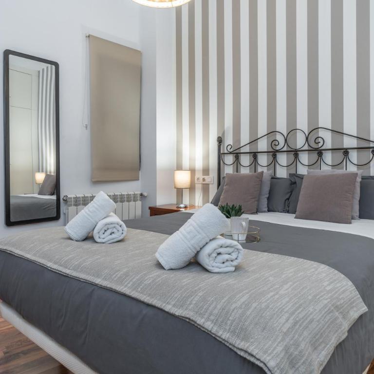 tuGuest Hermosa Apartment - Two-Bedroom Apartment - 4